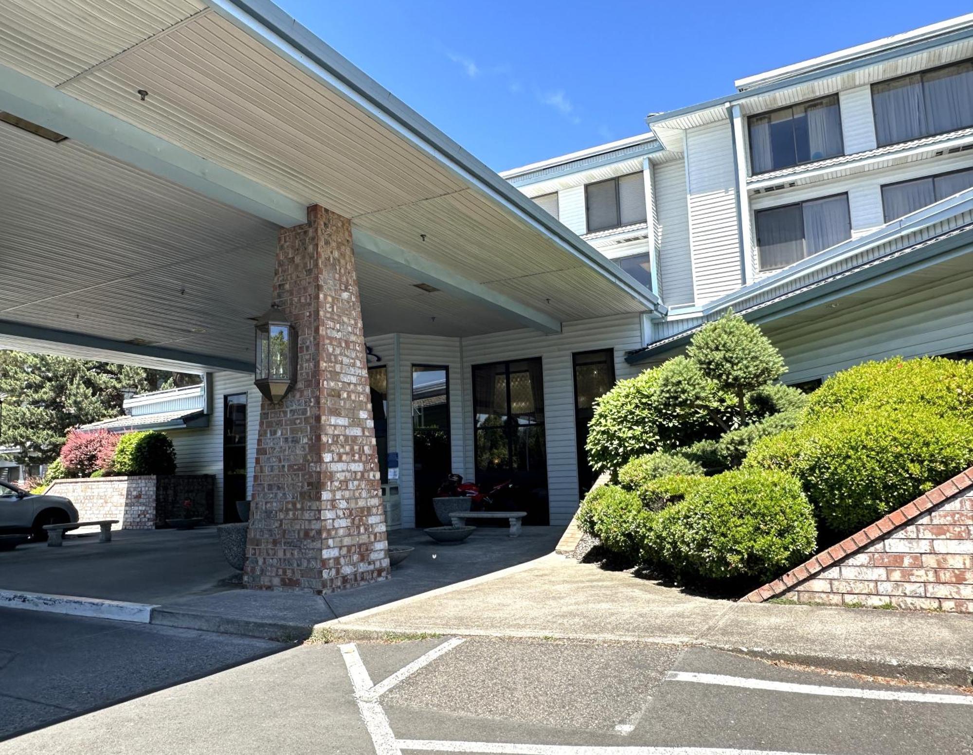 Sojourn Suites Portland Airport Eksteriør billede